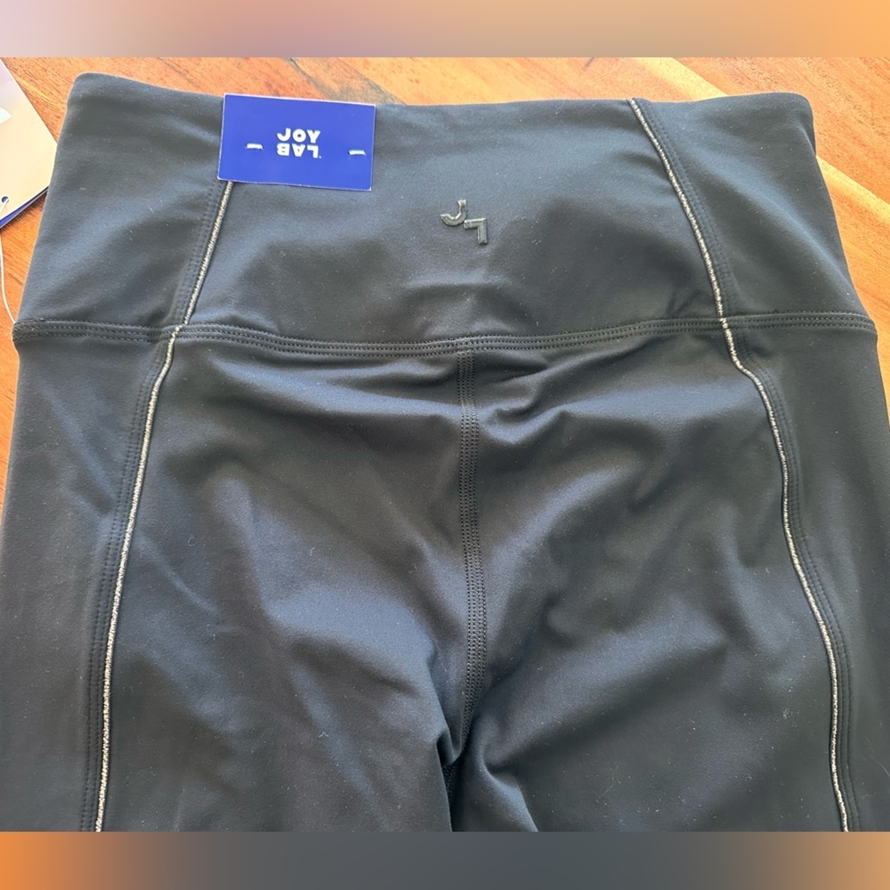 JoyLab Black High-Rise Leggings with Metallic Gold Stitching Detail -NWT - Picture 6 of 6